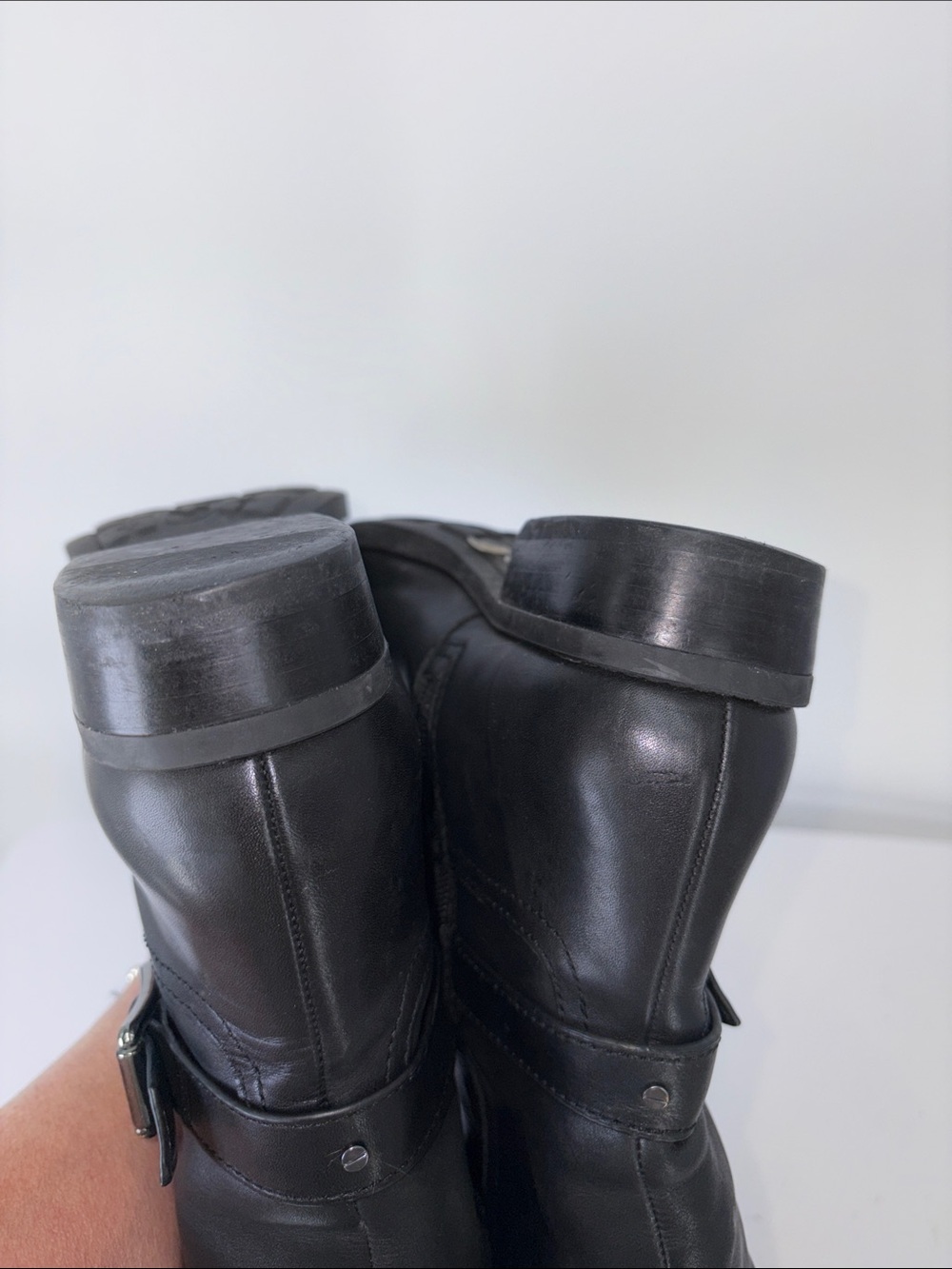 🪡 Vince Camuto Phillie Black Leather Knee Boots with Medallion riding - Picture 7 of 9